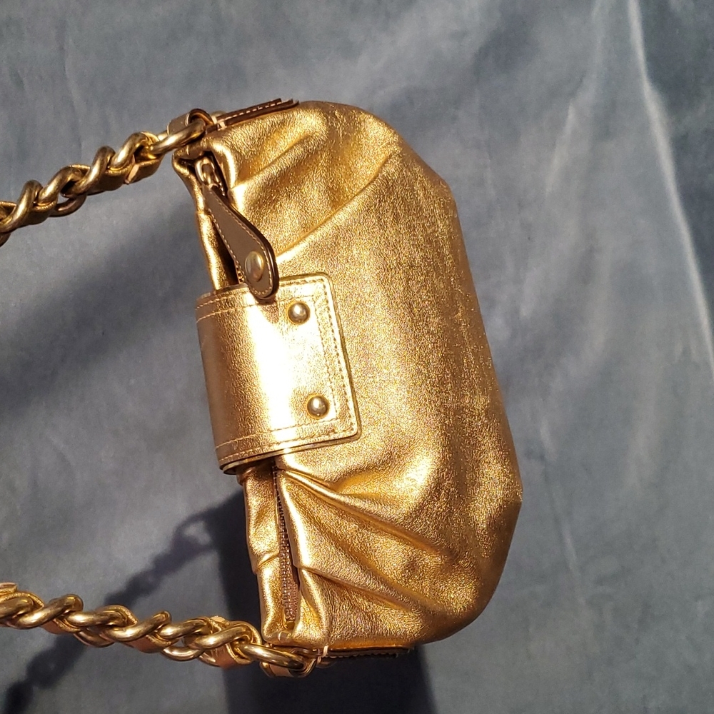 πHPπ RARE Coach Amanda Pippa Leather Gold Purse chain strap - Picture 17 of 17